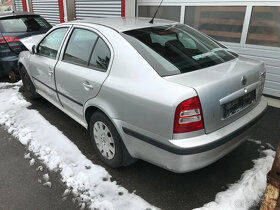 Skoda Octavia 2009 TOUR 1,6i 75kW BFQ - DILY havar. - 15
