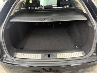 Land Rover Range Rover Velar 2.0d naj.82tisic - 15