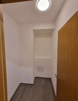 Pronájem bytu 2+kk/T,GS, 63,2 m2, P4-Nusle, ul. Mužíkova, 2. - 15