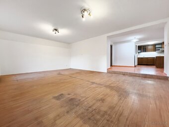 Prodej prostorného bytu 3+1, 86 m2 - Sokolská, Znojmo - 15