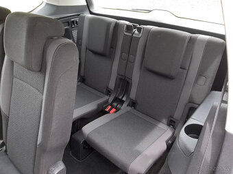 VW Touran 1,2 TSI, r.v. 02/2016, 7 míst, pravidelný servis - 15