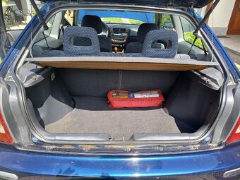 HONDA CIVIC 15i LS VTEC, 84kw - 15