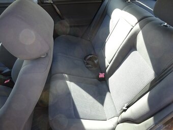 VW Polo 1.2i r.v.2003 STK:4/2027 Koupeno v ČR - 15