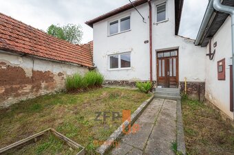 Řadový rodinný dům 5+1 k rekonstrukci, ulice Šraňky, Velké O - 15