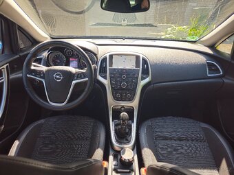 Opel Astra 1,4T Sports Tourer, MAN6, 140k - 15
