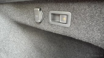 Volkswagen Passat B8 2.0 TDI 140kw 7st. DSG 2018 Full LED, a - 15