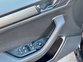 Škoda Superb 3 kombi 2.0 TDI 140kW DSG 4x4 Style, ČR - 15
