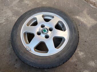 Prodám škoda Felicia 1,3 originální glxi - 15