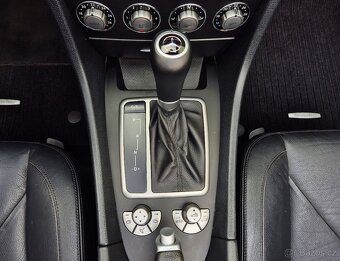 MB SLK 200K 135KW ⭐ XENON - VÝHŘEV -- OFUK KRKU - 2 SADY KOL - 15