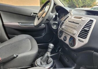 Hyundai i20 1.2-KLIMA-SENZORY - 15