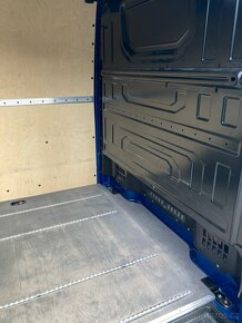 Crafter 35 2021 103kW 8AT LED webasto kamera - 15