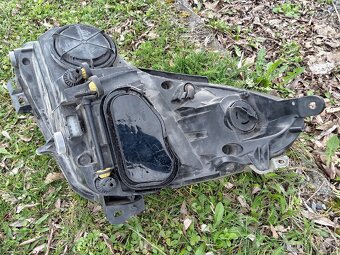 Přední pravé světlo Opel Corsa D - 15