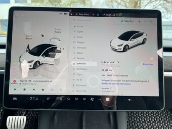 Tesla Model 3 Performance, DPH, 8/2023, 40t km, původ Praha - 15