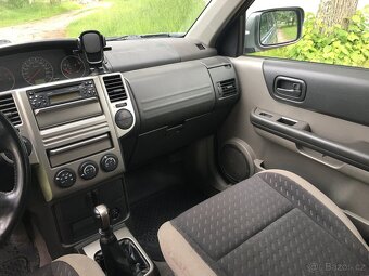 Nissan X-TRAIL 2.2 TDI - 15