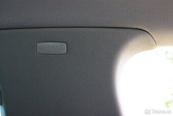 GOLF VI Kombi 2,0 TDi 103 Kw - 15