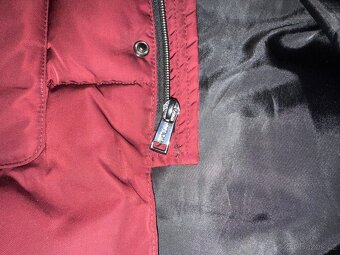 DÁMSKA BUNDA GUESS vel.M - 15