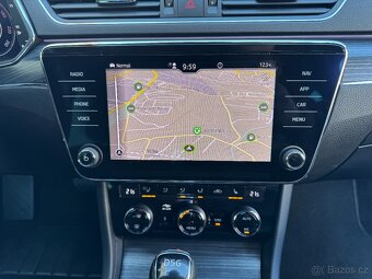 Škoda Superb 3 iV 1.4 eTSI 150kW DSG Tažné Webasto Navigace - 15