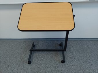 Elektrická polohovací postel Völker, SUPER STAV - 15