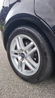 FORD FOCUS C-MAX 1.8i 92KW 2005 GHIA NAVI, ALU, SERVIS.KNIHA - 15