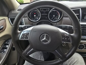 Mercedes-Benz ML 350 Bluetec 4MATIC 190kW - 15