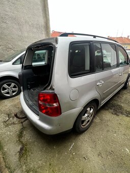 Vw touran 1.9 TDI - 15