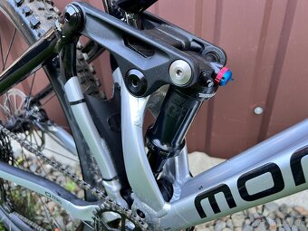 Mondraker Foxy 2022 (vel. L) - 15