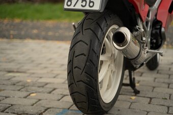 Honda VFR750 RC36/1 - 1990 - 15