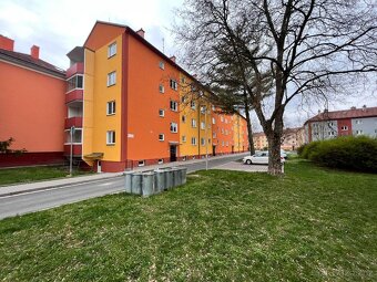 Pronájem bytu 2+1, 52m2 v Uničově, ul. Opletalova - 15