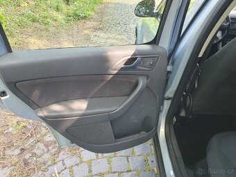 Škoda Yeti Experience 2,0TDI 103kW 4x4 1.maj,koupeno v ČR - 15