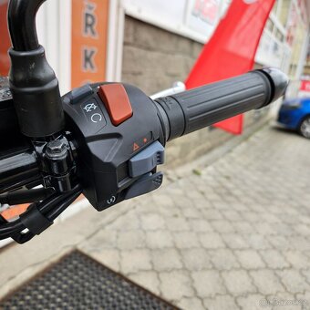 BSA Gold star 650, ČR, 1.majitel, tovární záruka do 05/2026 - 15