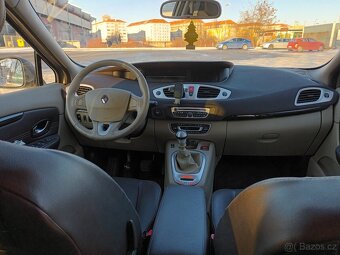 Pronájem aut  7 míst, Bolt/Uber XL - 15