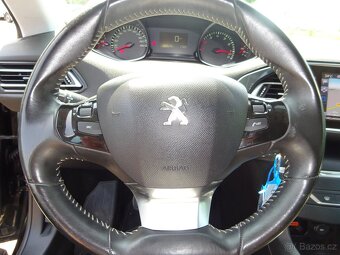 Peugeot 308 1,2 E-THP - 15