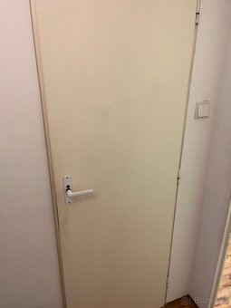 ZDARMA ZA ODVOZ KUCHYNĚ, DVĚRE, NÁBYTEK, SPOTŘEBIČE, SKŘÍNĚ - 15