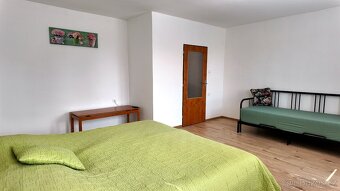 PRODEJ -Rodinný dům se zahradou a garáží – Lednice na Moravě - 15