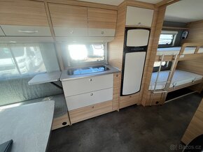 Obytný přívěs Dethleffs 730 FKR - 15