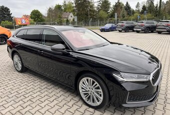 alu kola Superb III Passat B8 letní GY F1 235.40.19 95% - 15
