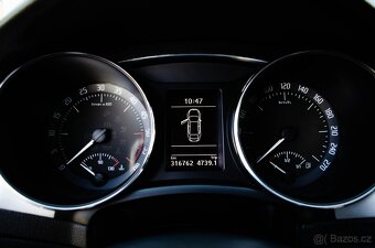Škoda Superb 2.0 TDI CR Active - 15