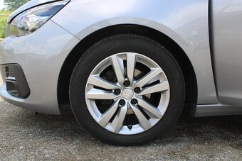 Peugeot 308, 1,5BlueHdi 75KW, ČR, SERVISKA, r.v. 2019 - 15