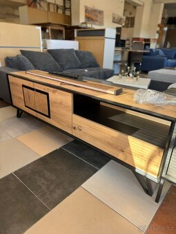 Různé druhy nábytku za bezkonkurenční cenu 2. - 15