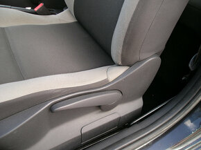 RENAULT CLIO III 1.2-16V 55KW RV-2009 - 15