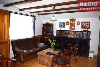 Prodej  stylové  chalupy s číslem popisným v  v obci Hradec  - 15