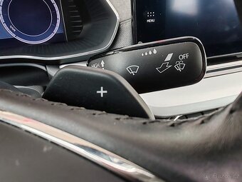 Prodám Škoda Octavia 2.0TDI 110KW DSG Style 1Maj ČR DPH - 15