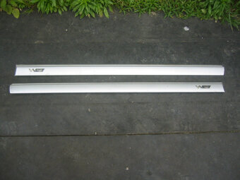 AUDI A8 D2 6.0 W12 309kw krátká i long - díly - 15