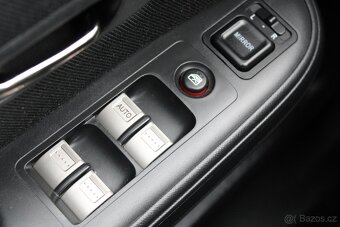 Honda CR-V 2,0 i NOVÉ V ČR,1.MAJITEL,4X4,2005 - 15