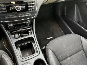 Mercedes-Benz CLA180 - 15