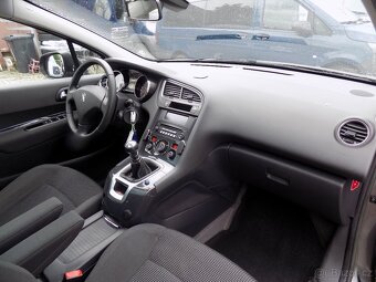 Peugeot 5008 2.0 HDI 100 KW PANORAMA TAŽNÉ - 15