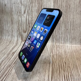 iPhone 14 256GB, černý (12 měsíců záruka) - 15