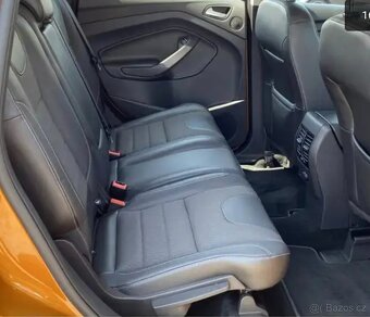 Ford Kuga 2,0TDCi 132kW Titanium 4x4 INDIVIDUAL - 15