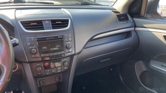 SUZUKI SWIFT 1.6i SPORT - 15