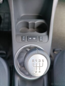 Škoda Roomster, 1.6i 77 kW - 15